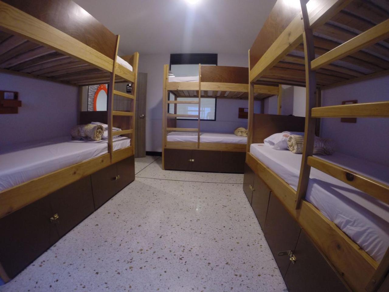Wanderlust Hostel 亚美尼亚 外观 照片