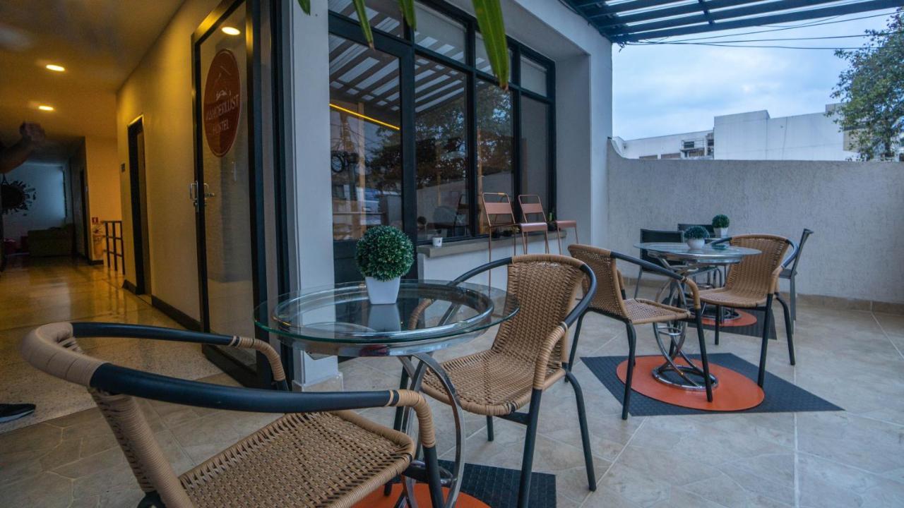 Wanderlust Hostel 亚美尼亚 外观 照片